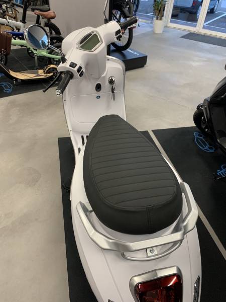 scooter électrique Toulon hyères var 