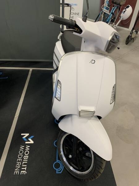 scooter électrique adulte grande autonomie 