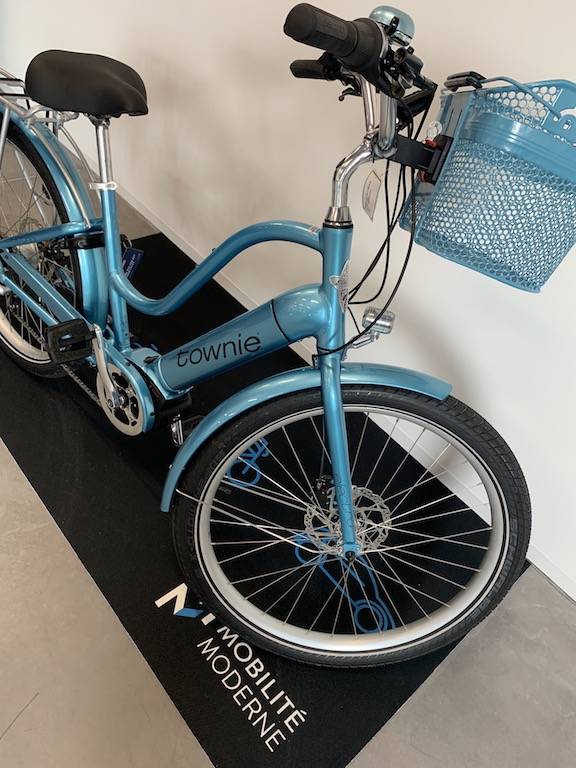 vélo ville pas cher Bosch femme toulon hyères 