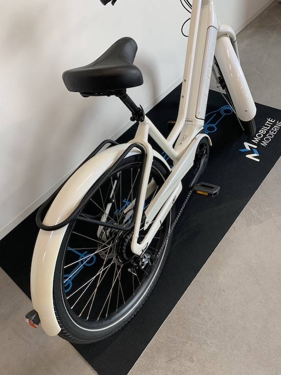 vélo électrique mixte Bosch 