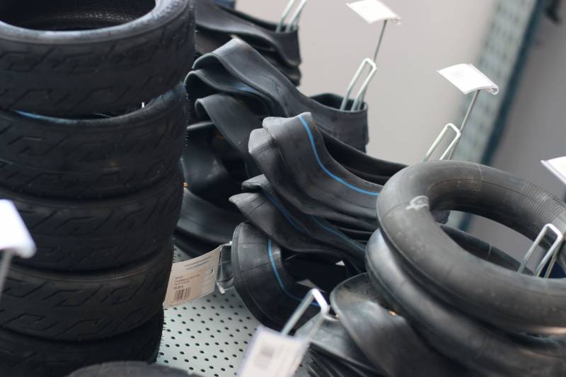 chambre à air trottinette crevaison hyeres le pradet réparation