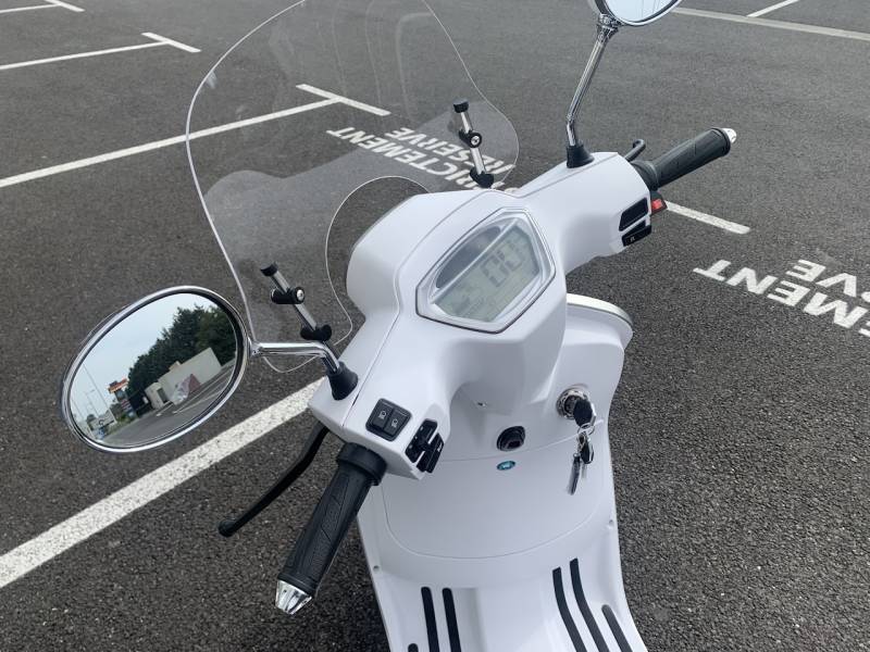 scooter électrique adulte grande autonomie 