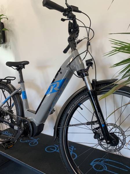 vtc électrique puissant 